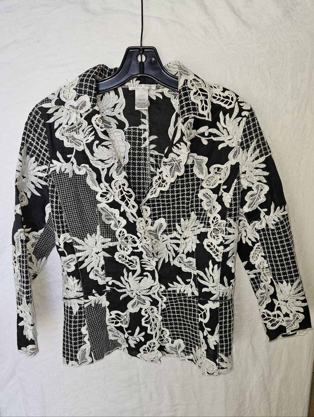 Alberto Makali Black & White Floral Lace-Overlay Blazer Jacket Size 6